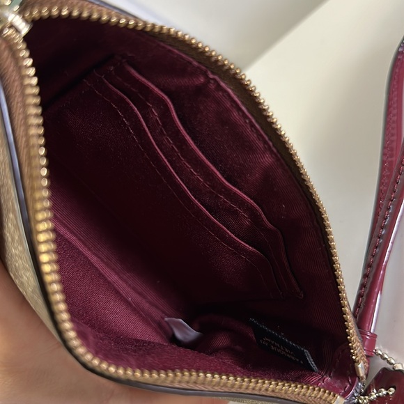 Burgundy Tan Coach Leather Wristlet Wallet with Zip - Picture 10 of 12